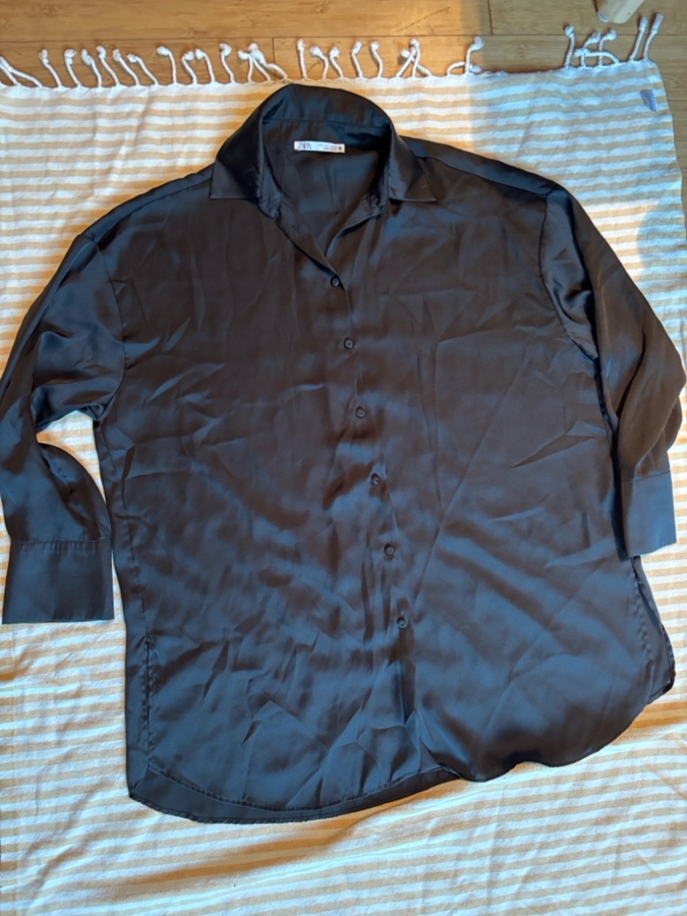 Zara | Black Button-Down Shirt